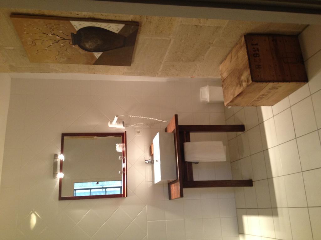 Maison D'Hotes Le Casalet Villandraut Oda fotoğraf